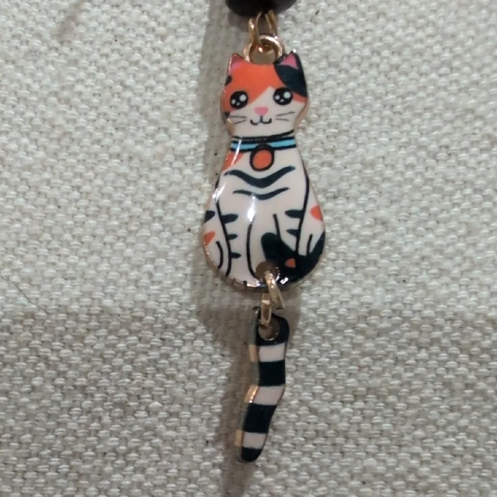 Handmade Calico Cat Drop Earrings Made with Czech Glass Beads - Picture 3 of 4